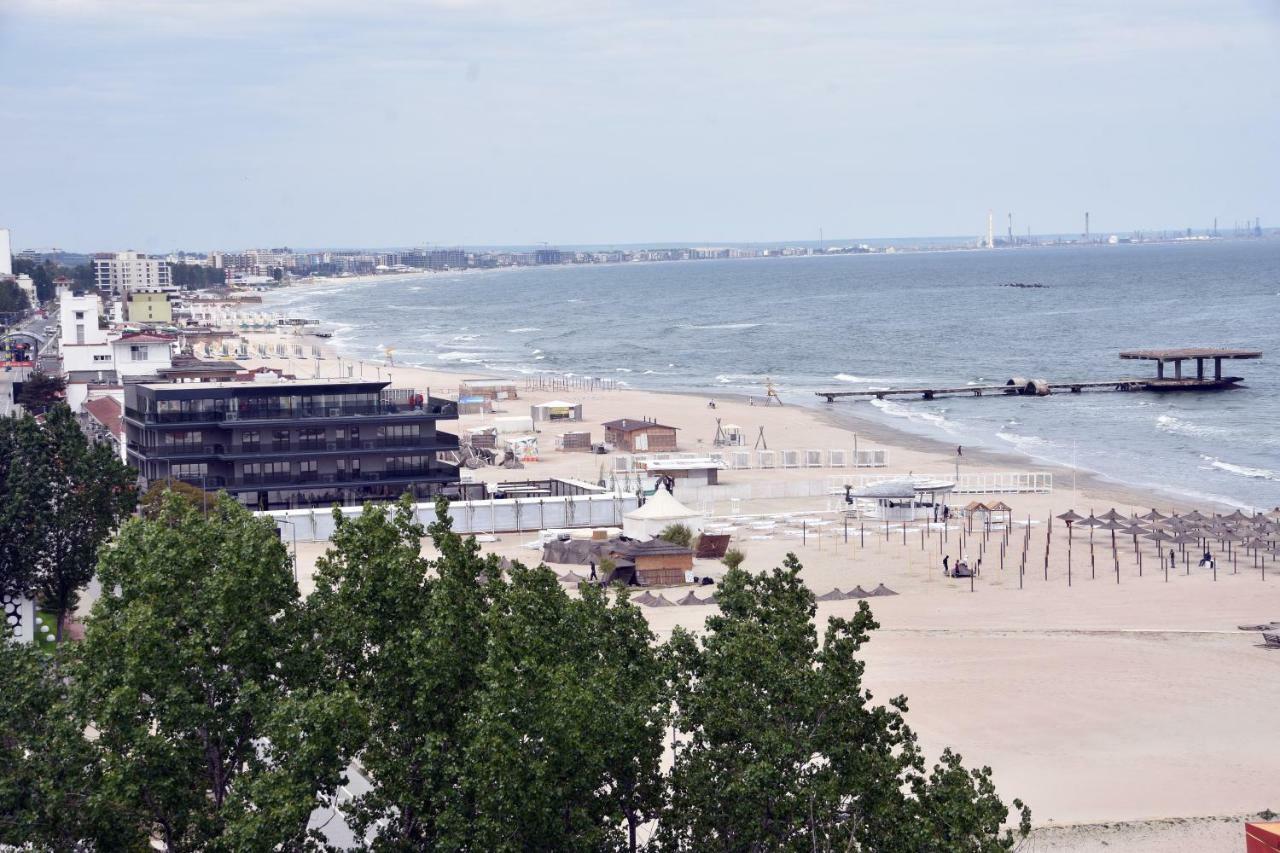 Victoria 3* Mamaia